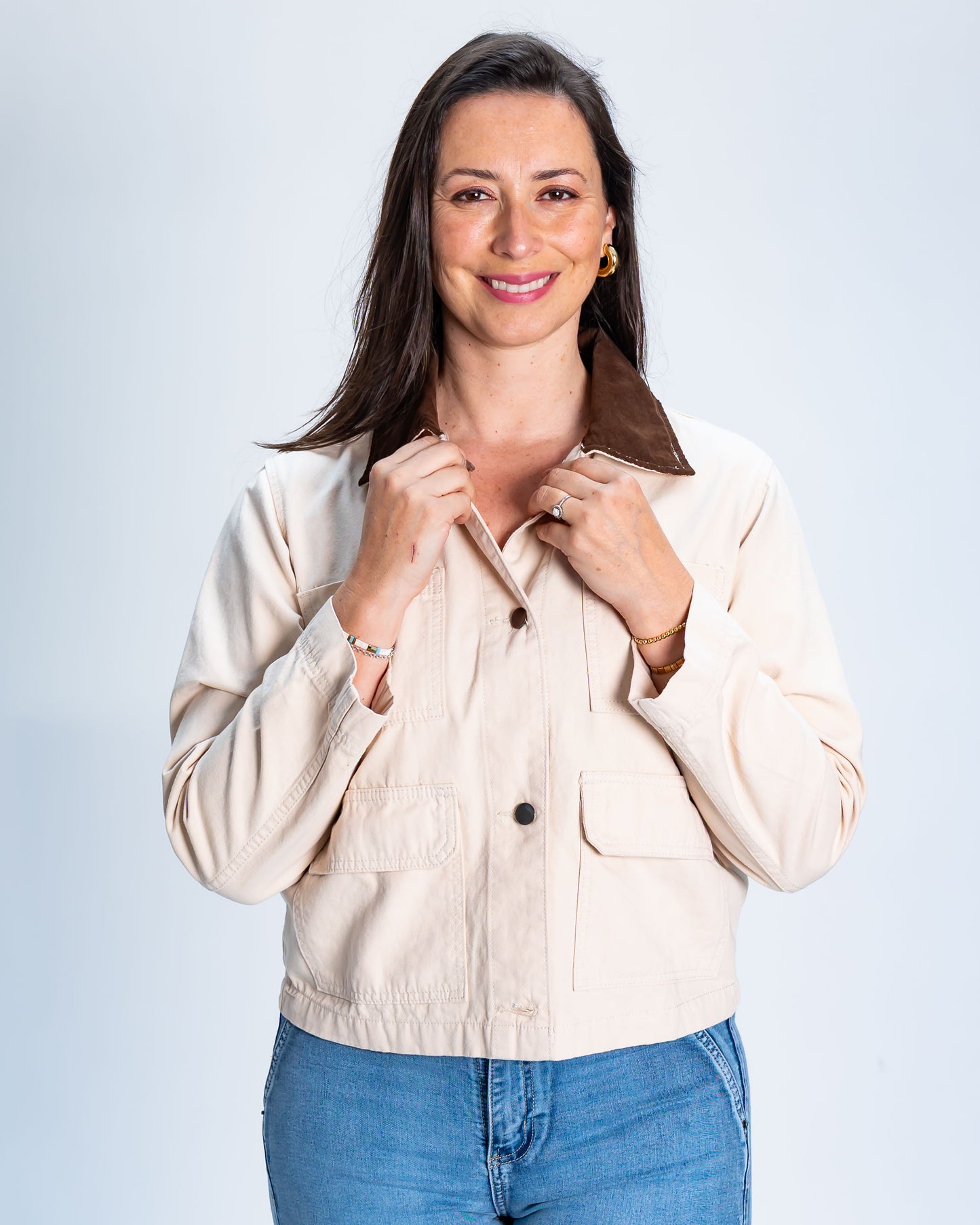 Chaqueta Lisa Cuello Cotele Beige