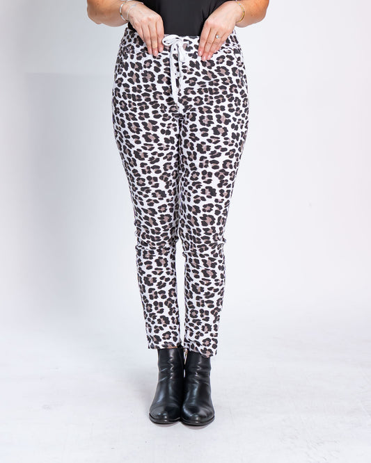 Jogger Italiano Animal Print Blanco