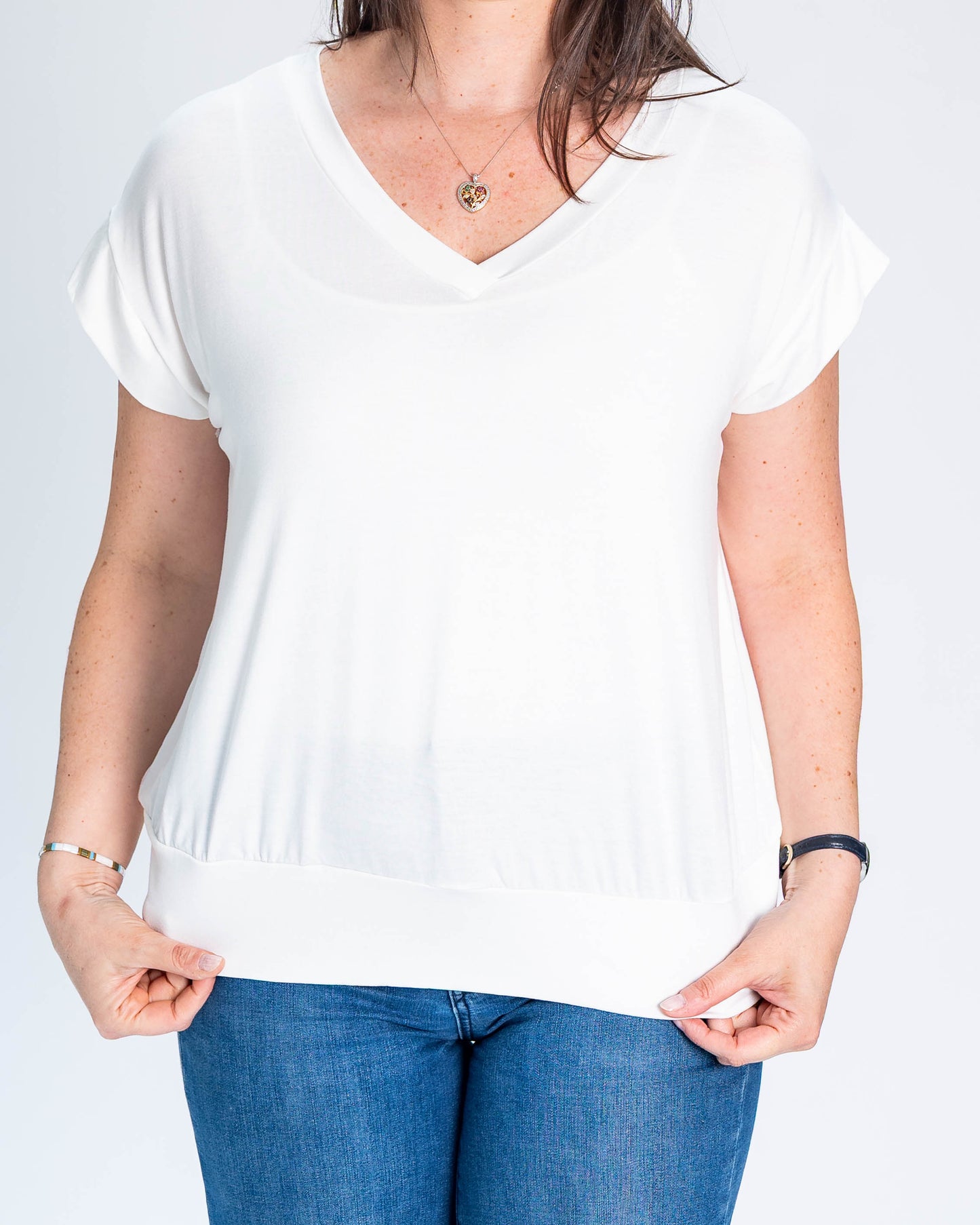 Polera BR Cuello V Cecilia Blanco