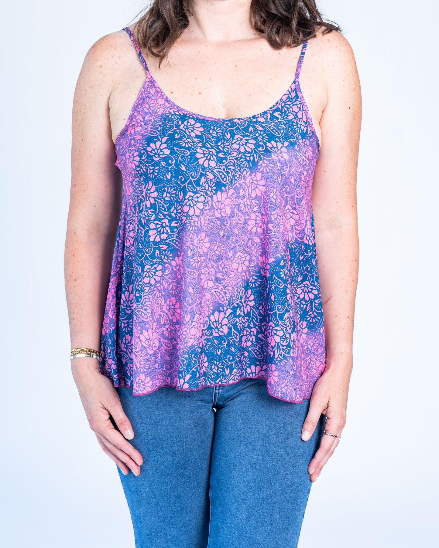 POLERA LENCERO FUCSIA