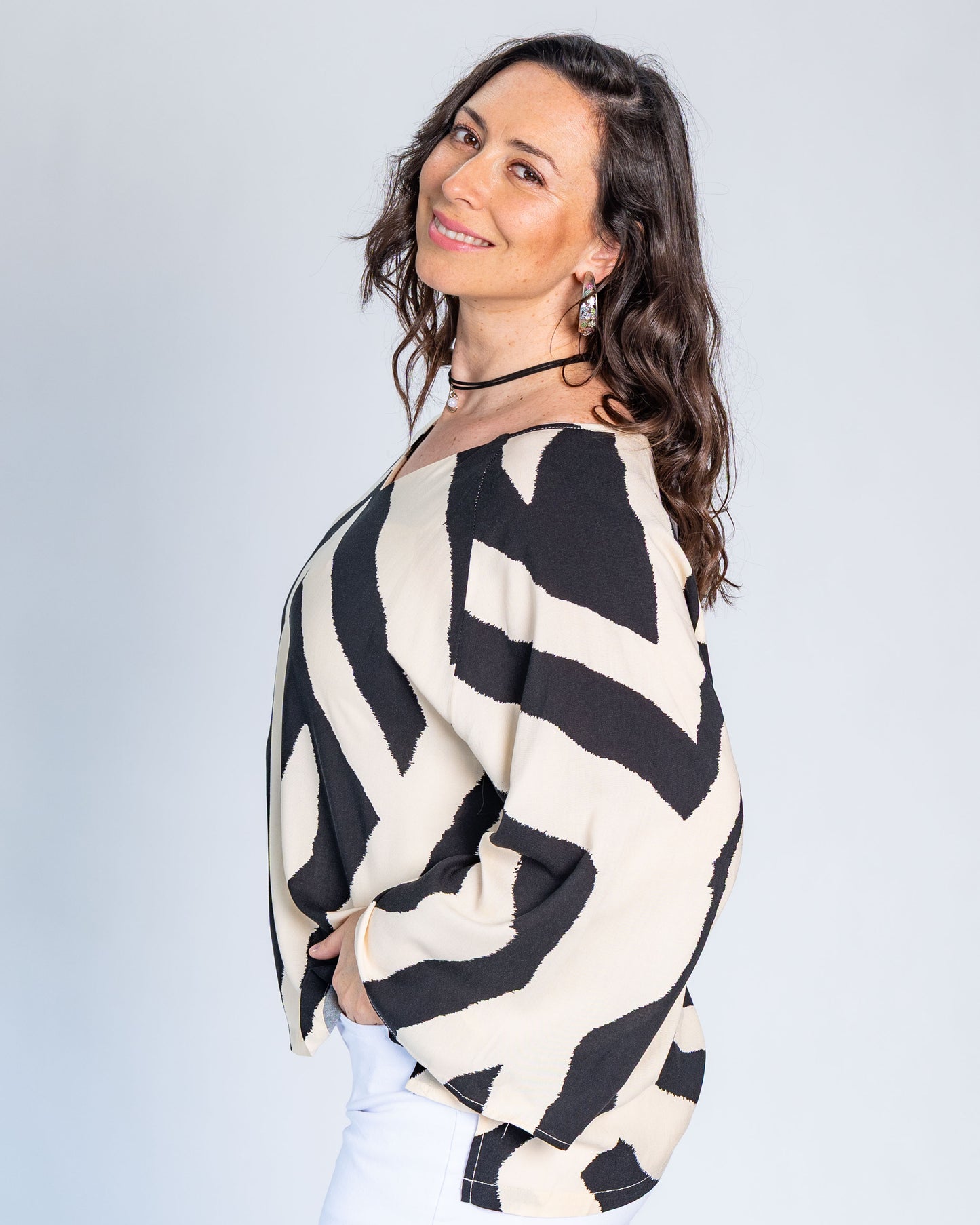 Polera BR Chloe Blanco y Negro