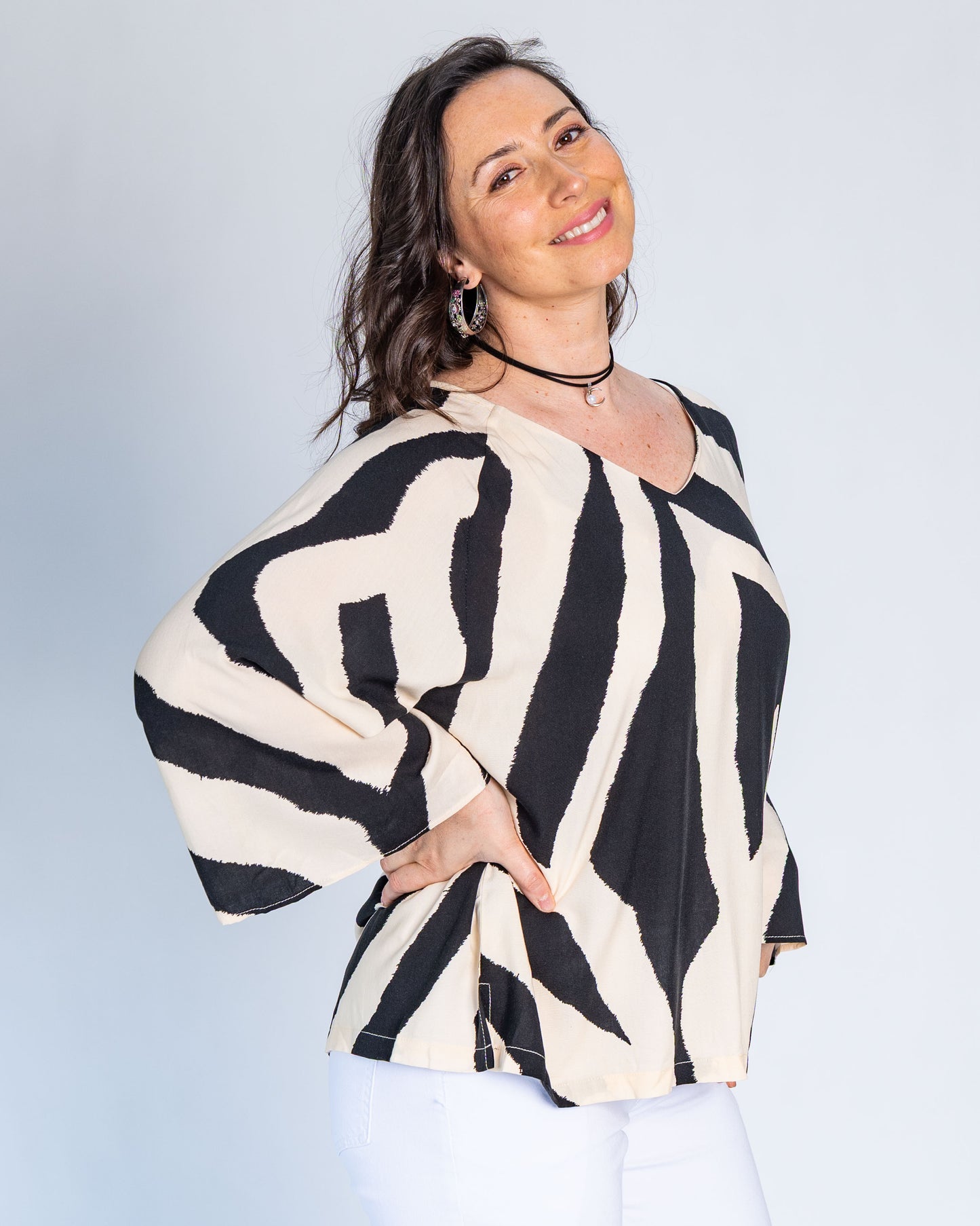 Polera BR Chloe Blanco y Negro