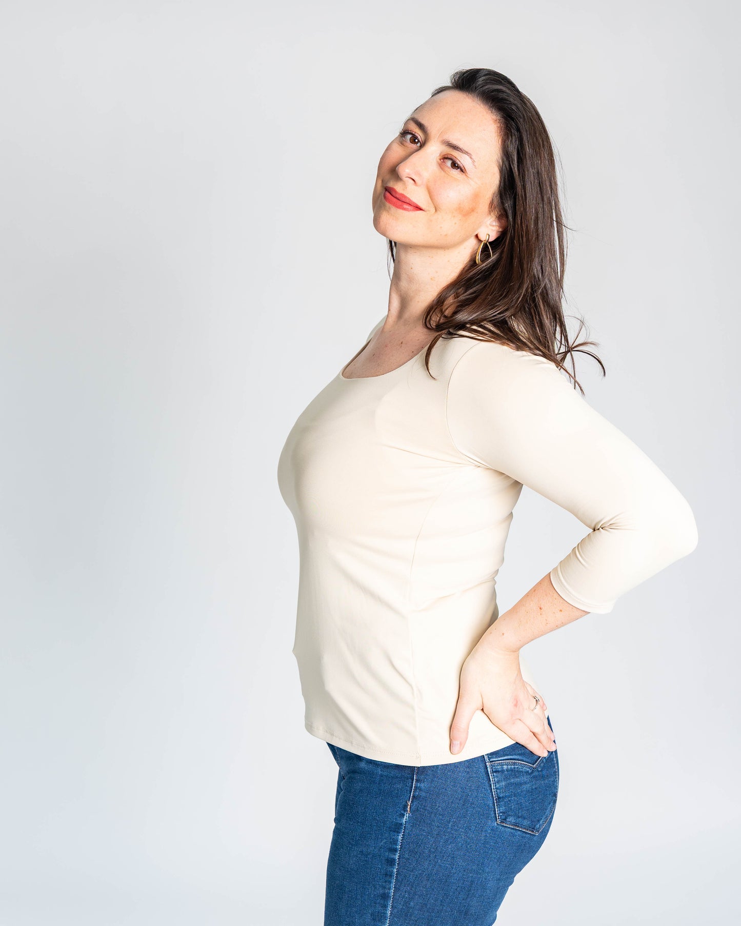 POLERA BASICA CAROLINA BEIGE