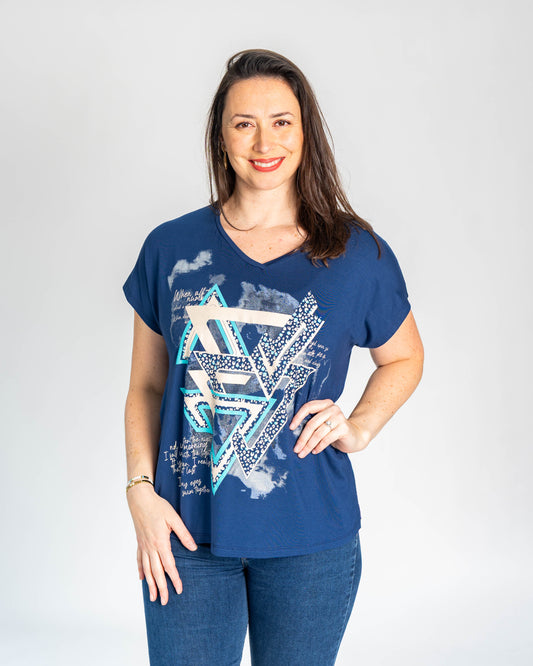 POLERA TRIANGULOS AZUL