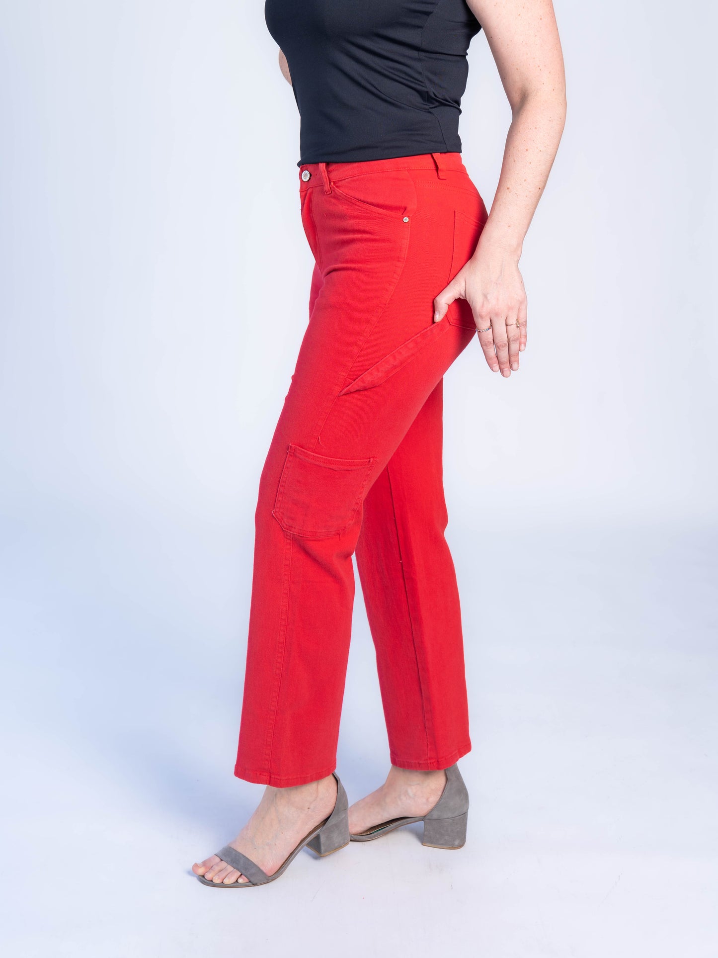 JEANS CARGO ROJO