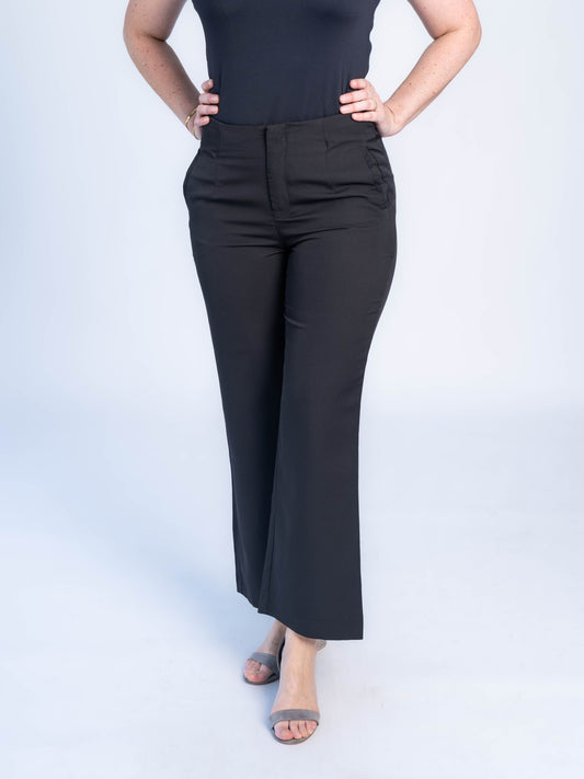 PANTALON NEGRO SIN PRETINA