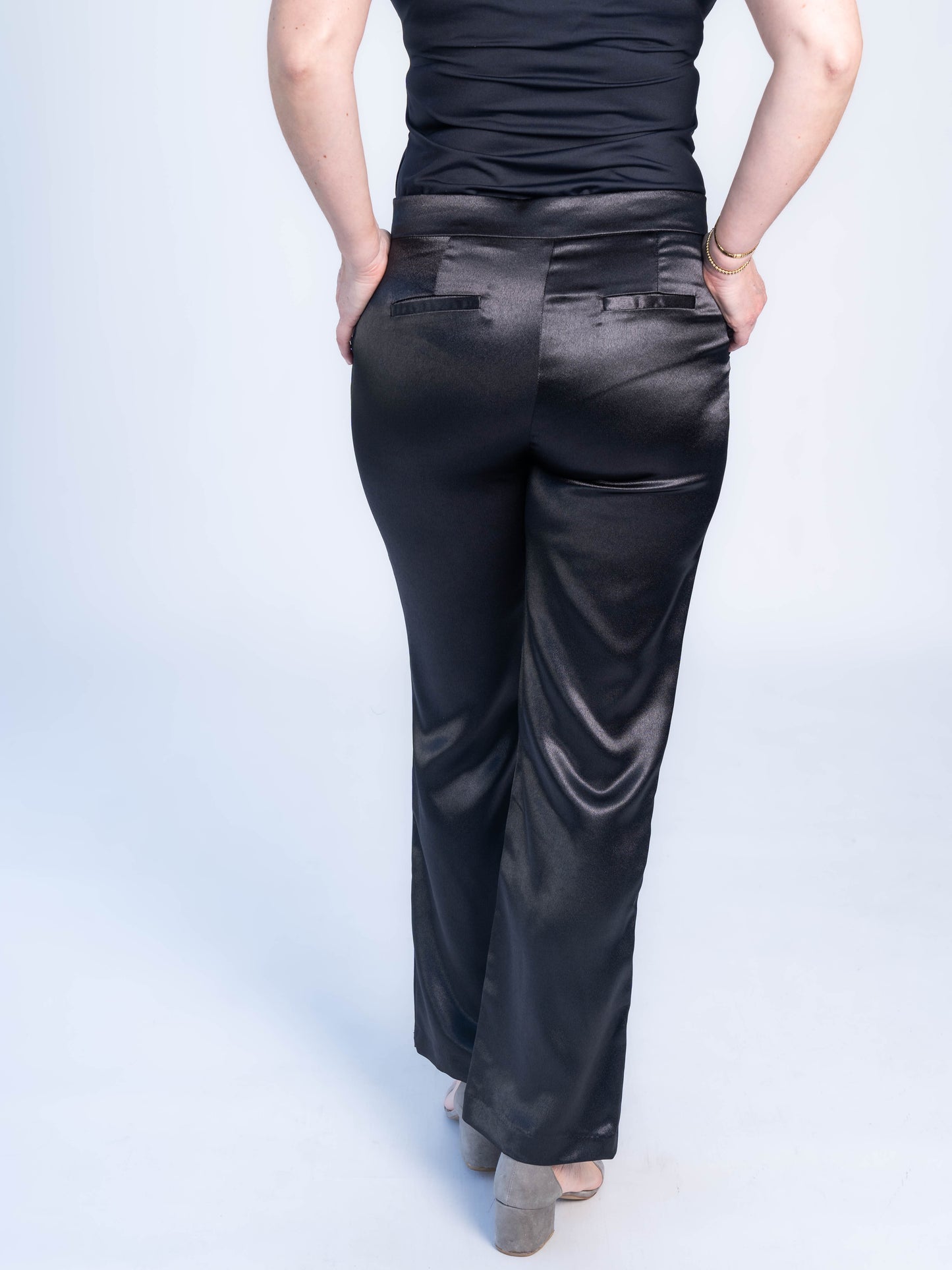PANTALON MAXI SATINADO NEGRO