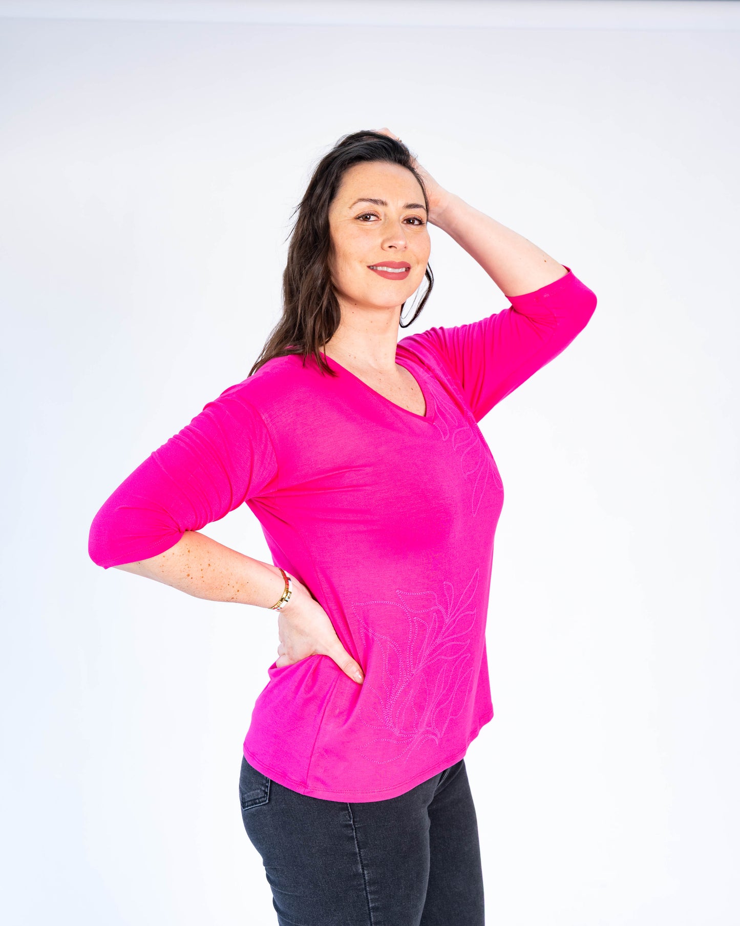 Polera flor fucsia