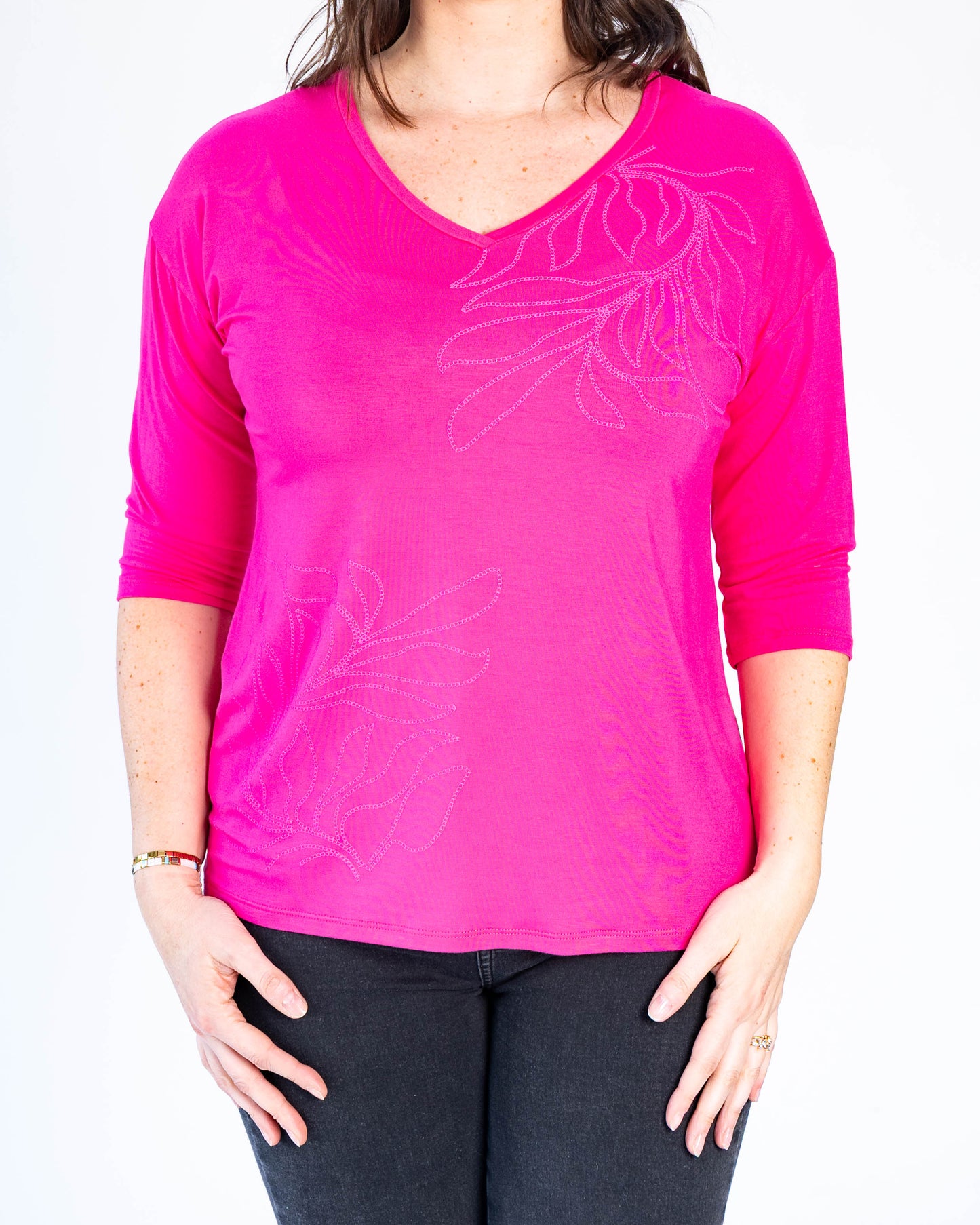 Polera flor fucsia