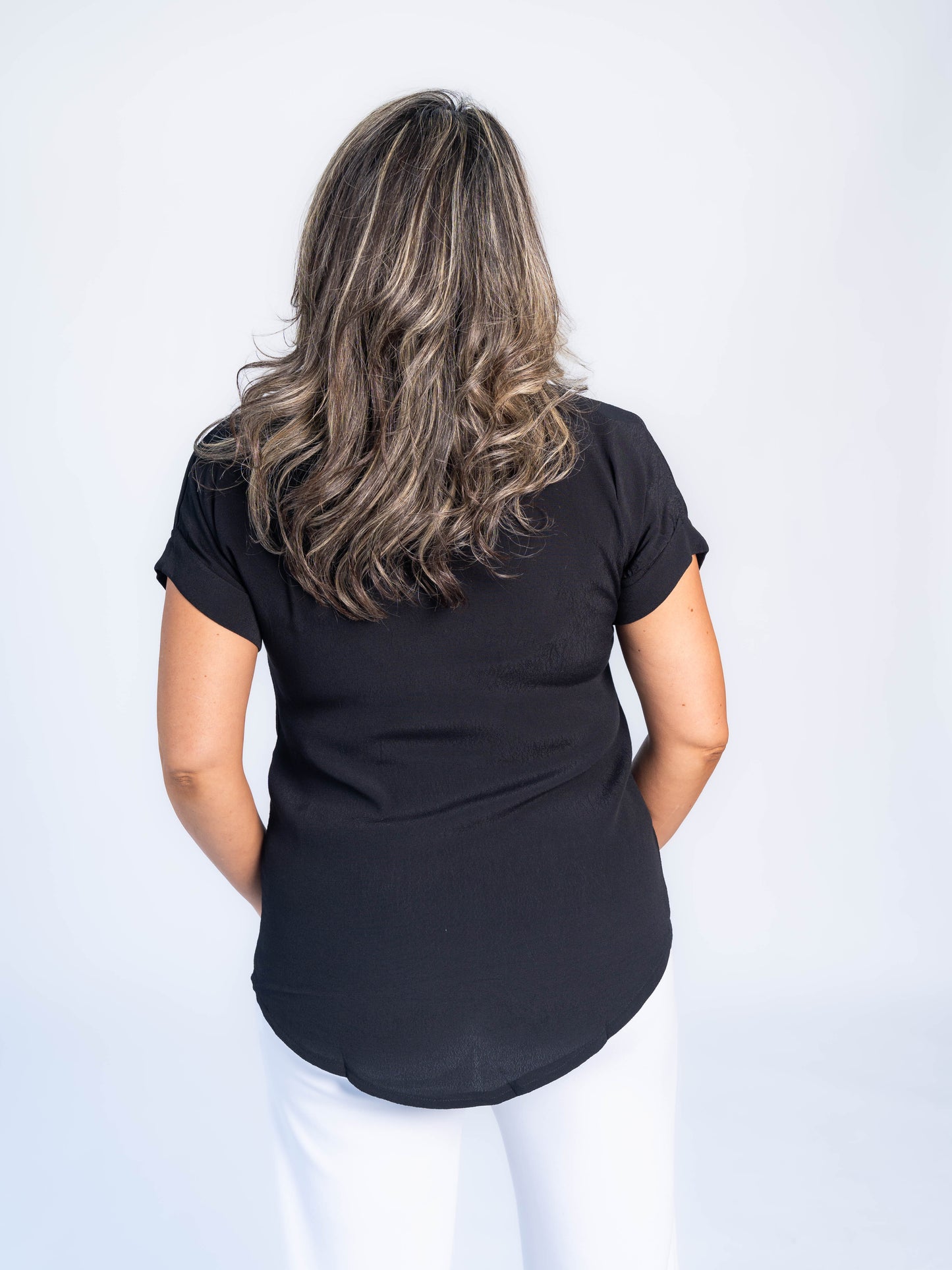 POLERA CREP MARGARITA NEGRA