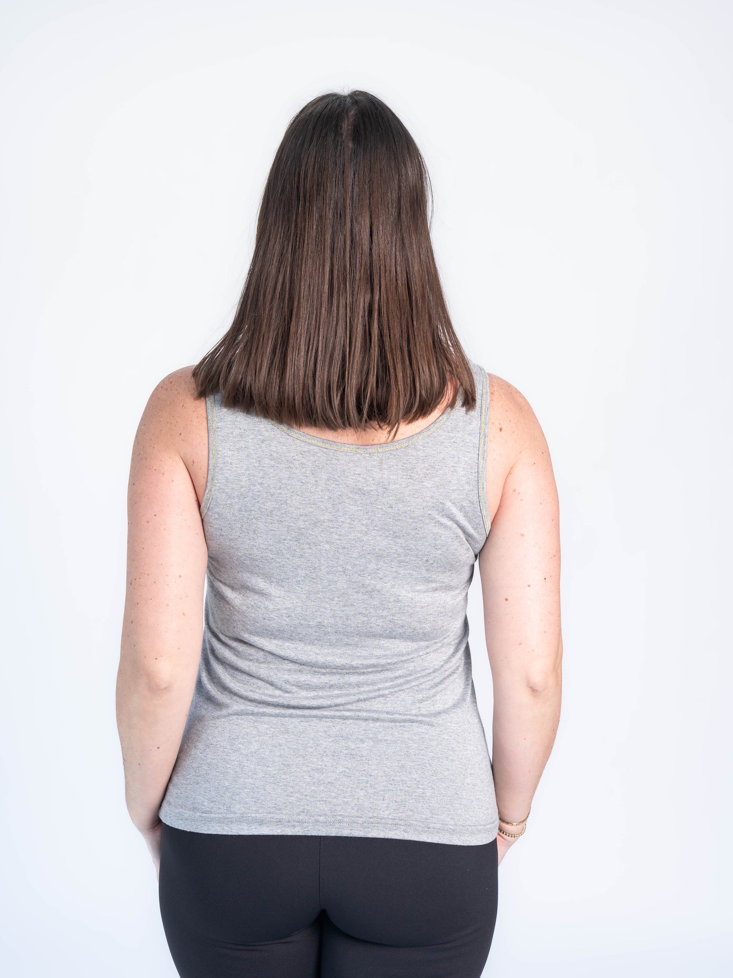POLERA MUSCULOSA GRIS