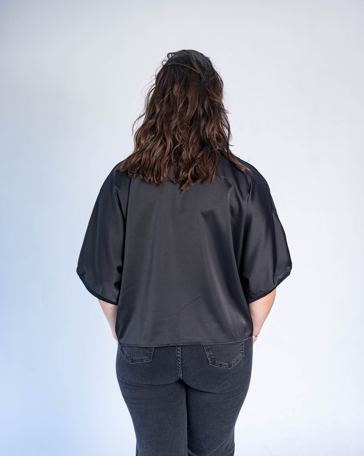 Blusa Satinada Valeria Negro