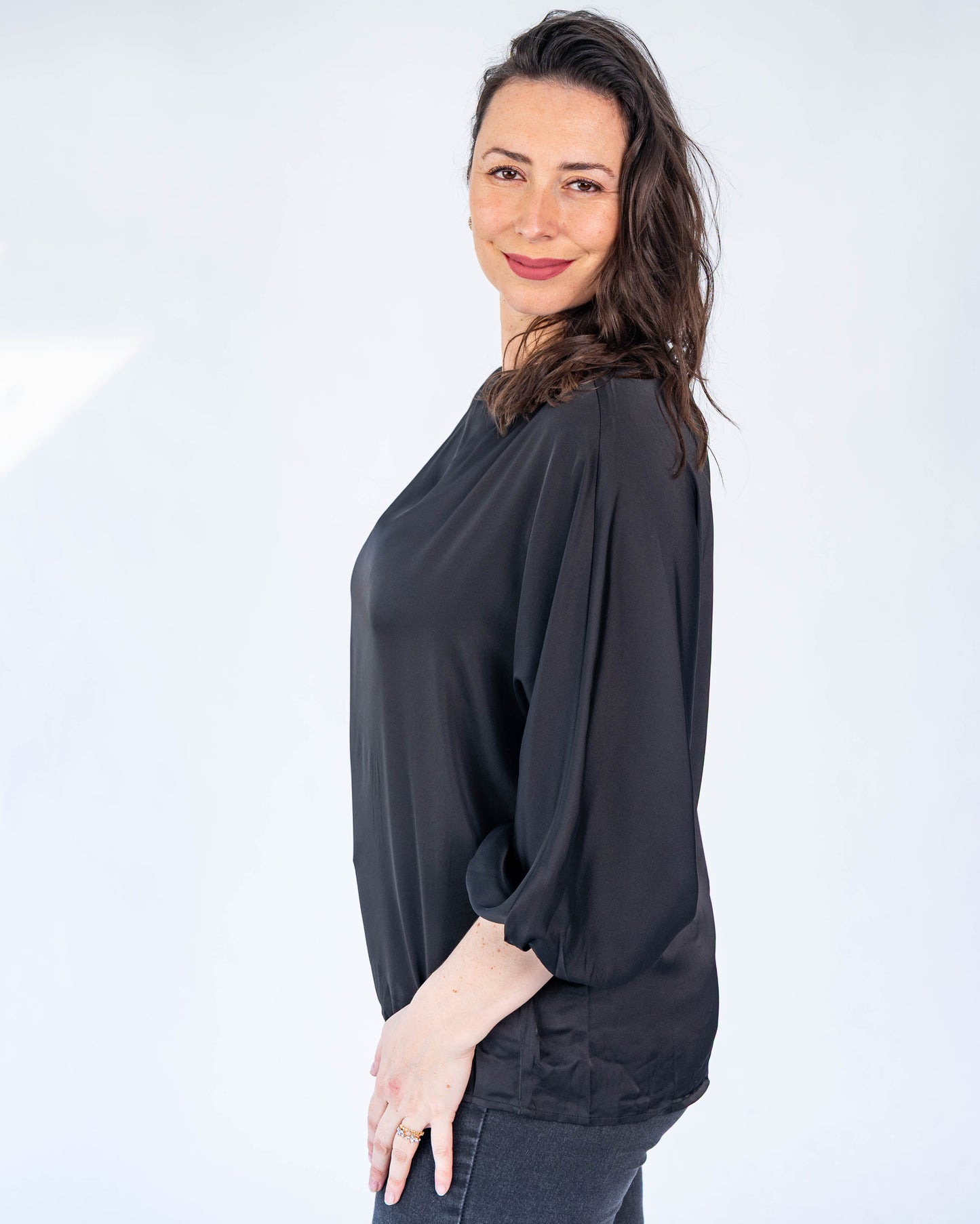 Blusa Magda Satinada Negro