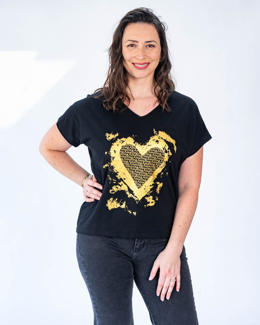 Polera corazón dorado negro