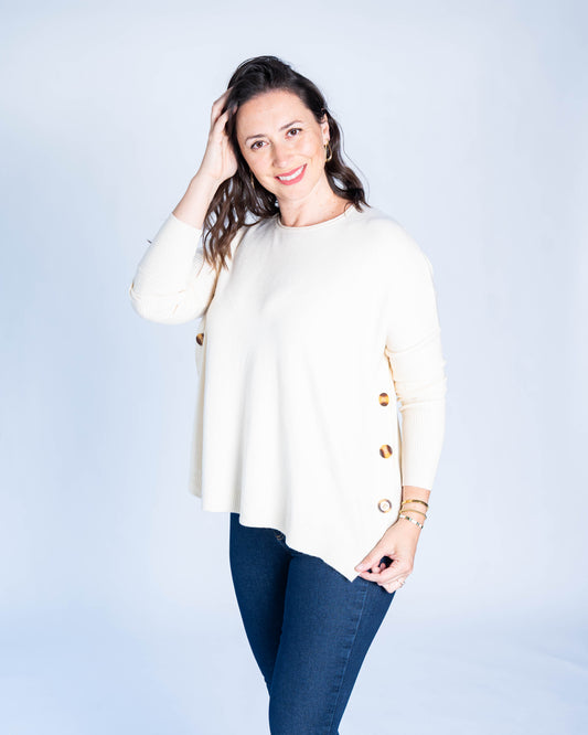 SWEATER BOTONES DANIELA CRUDO