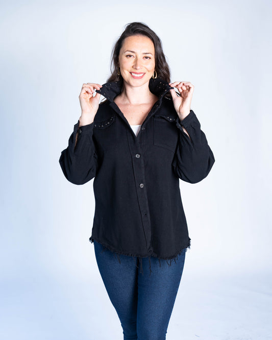 SOBRECAMISA TACHAS NEGRA