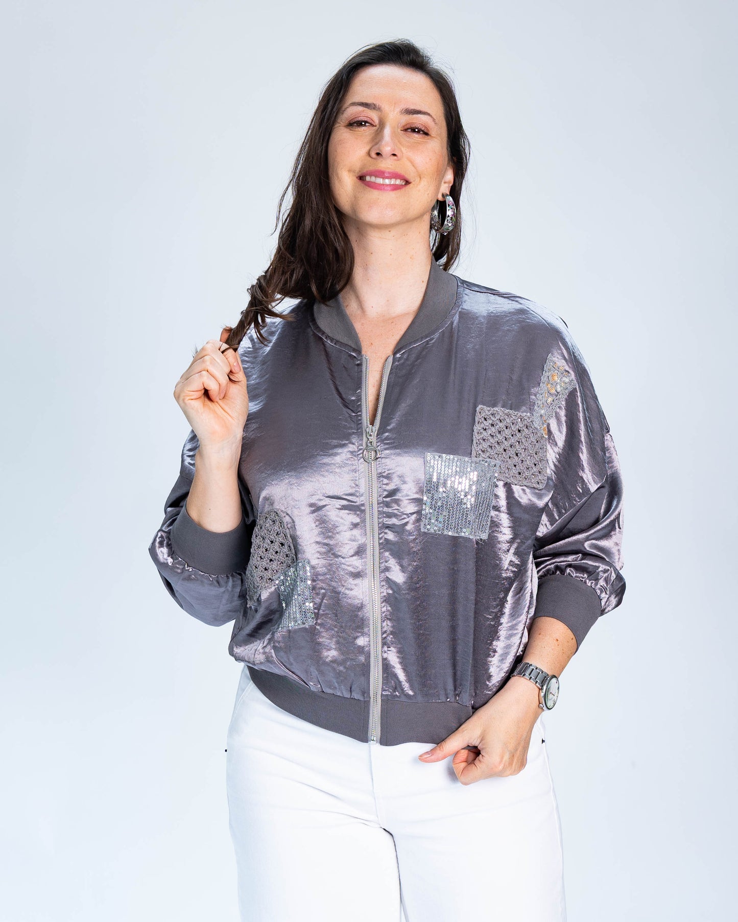 Bomber Satinado Dani Gris Oscuro