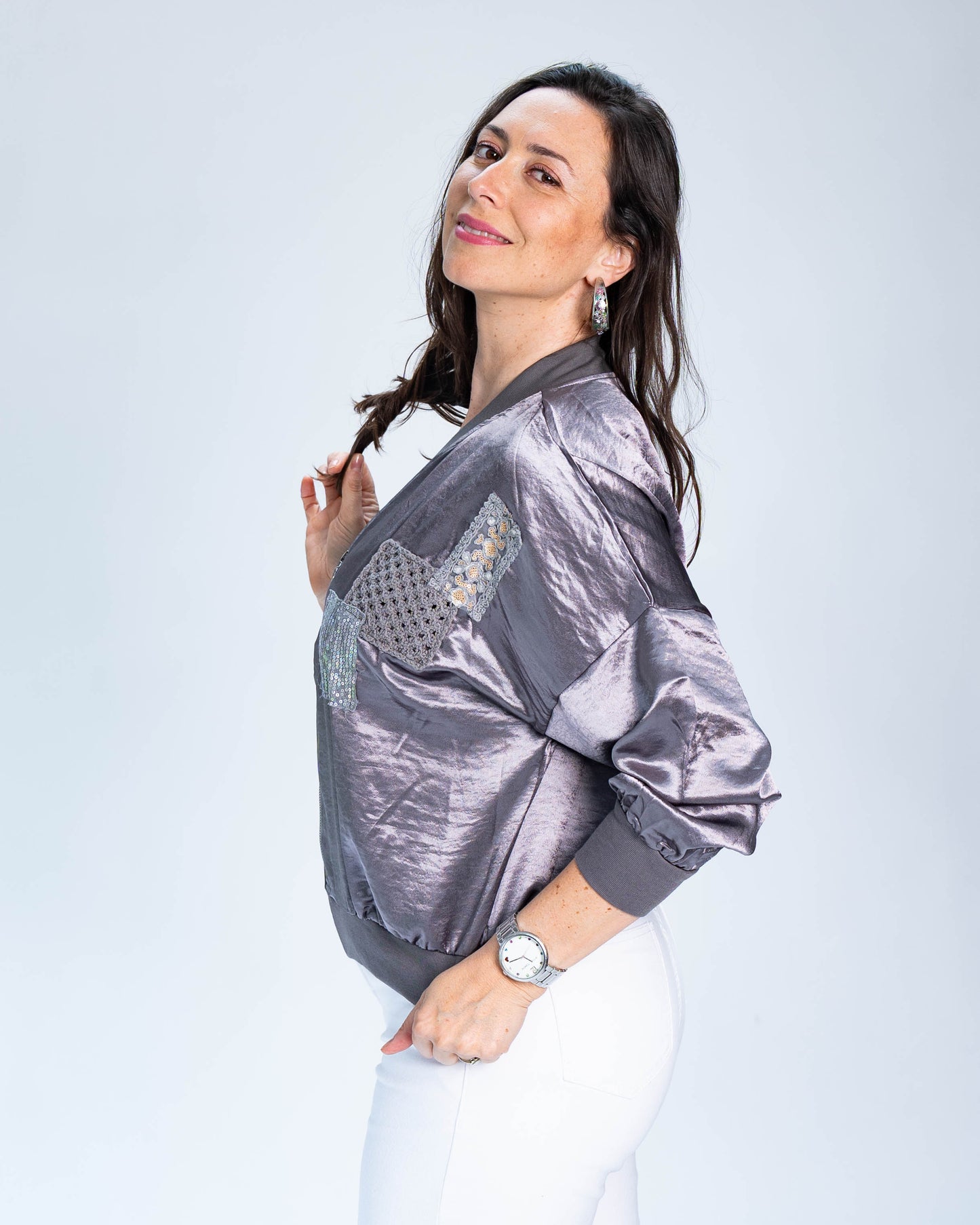 Bomber Satinado Dani Gris Oscuro
