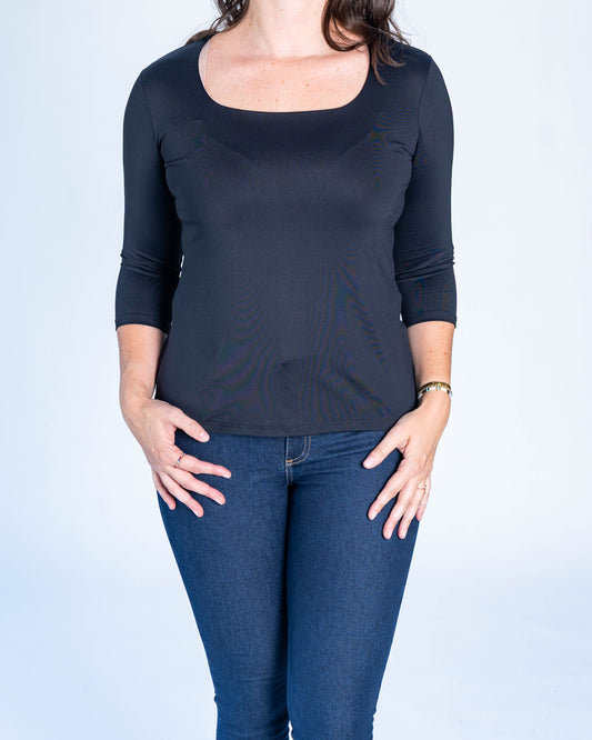 Polera Básica Carolina Negra