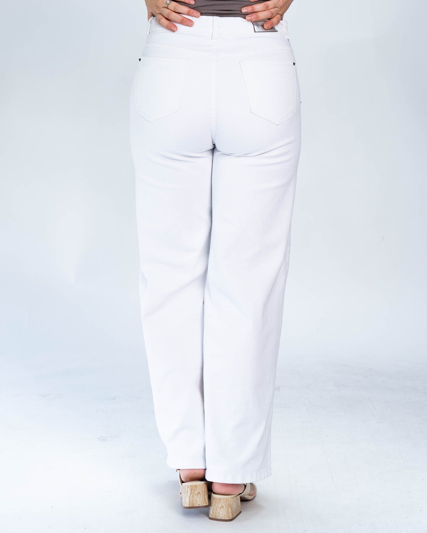 Palazzo Infinito Blanco