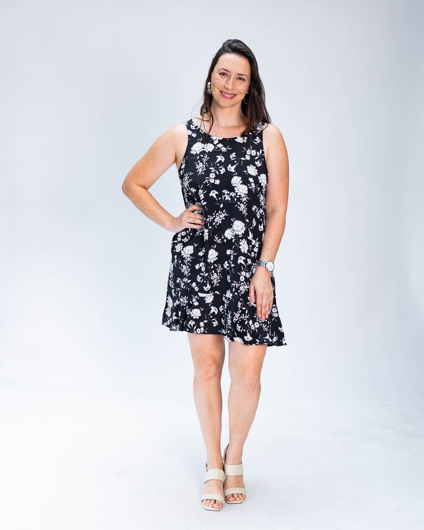 Vestido Flores Leti Negro