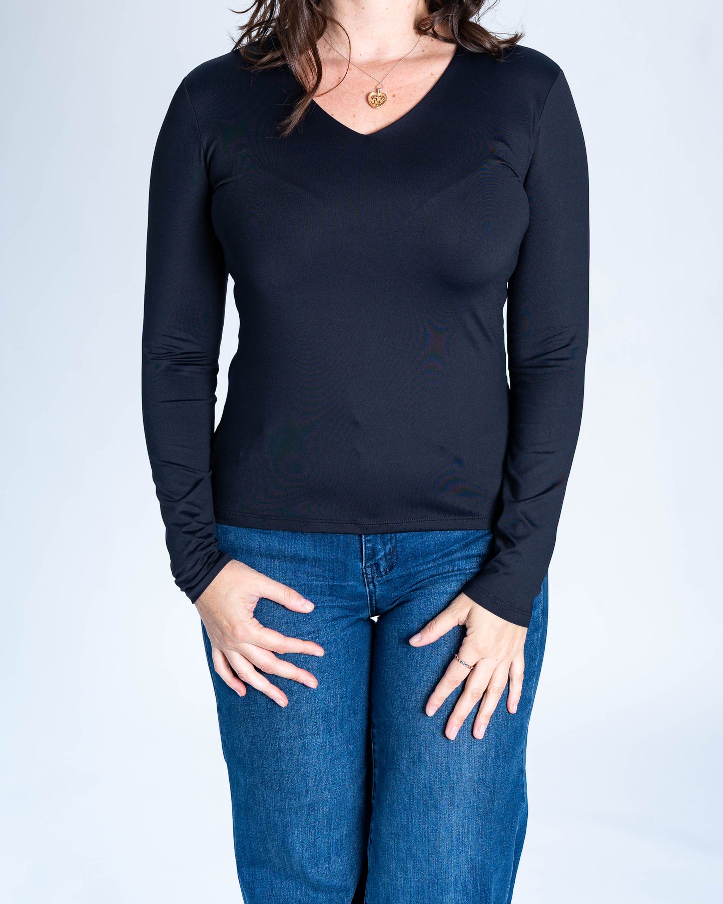 Polera Basica Cuello V Eliana Negra