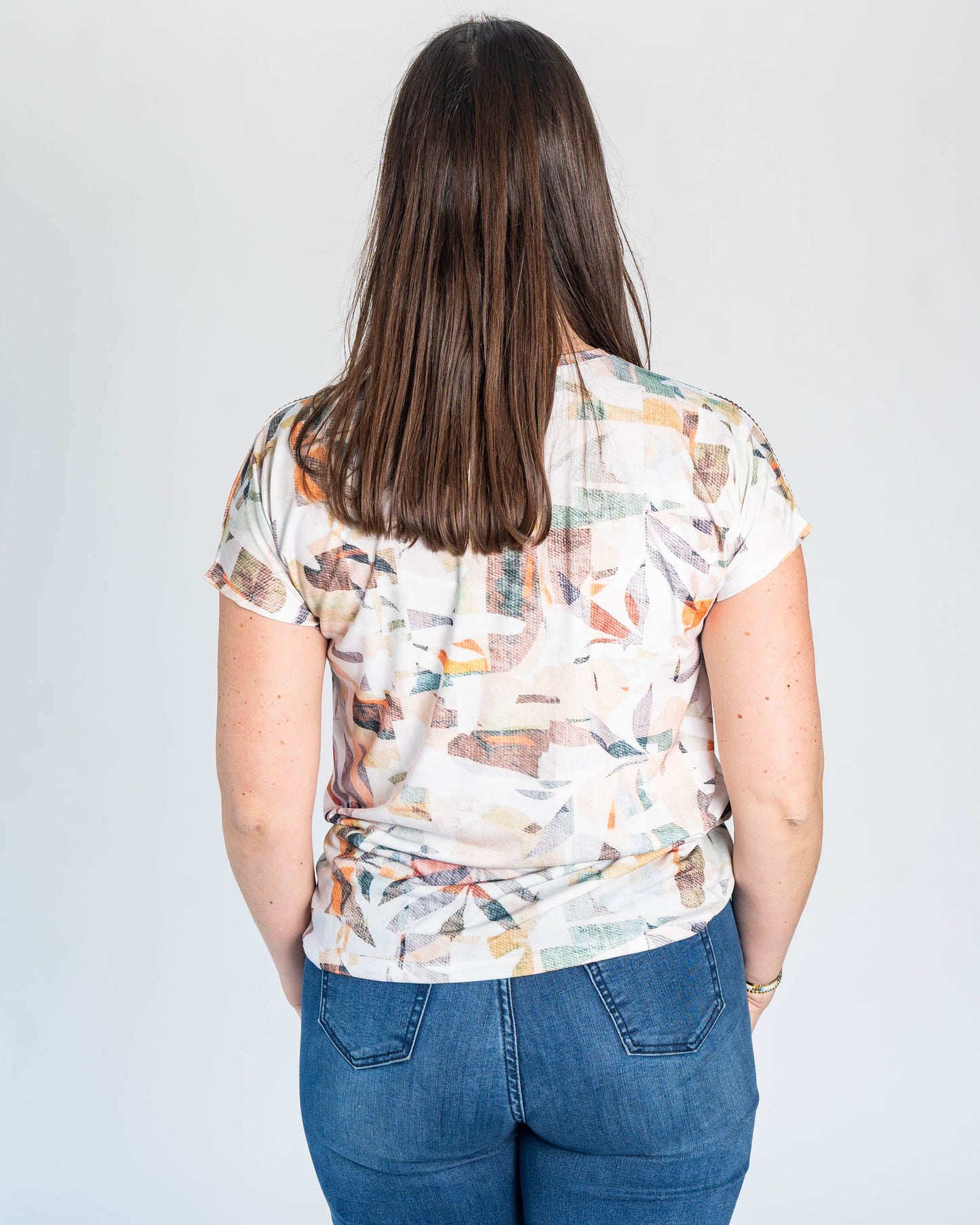 Polera Victoria Hojas Tachas Hombros Naranjo
