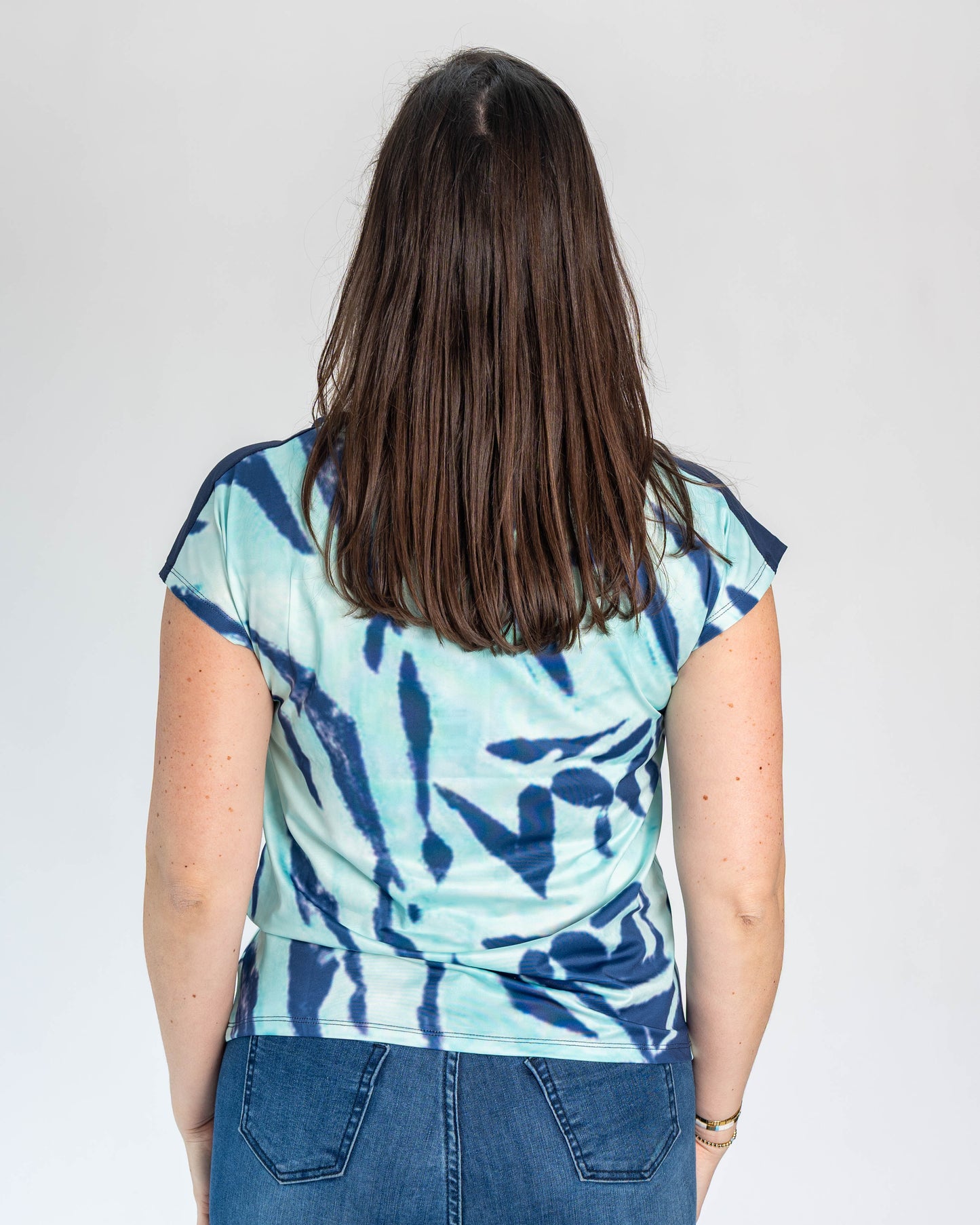 Polera Berta Print Turquesa