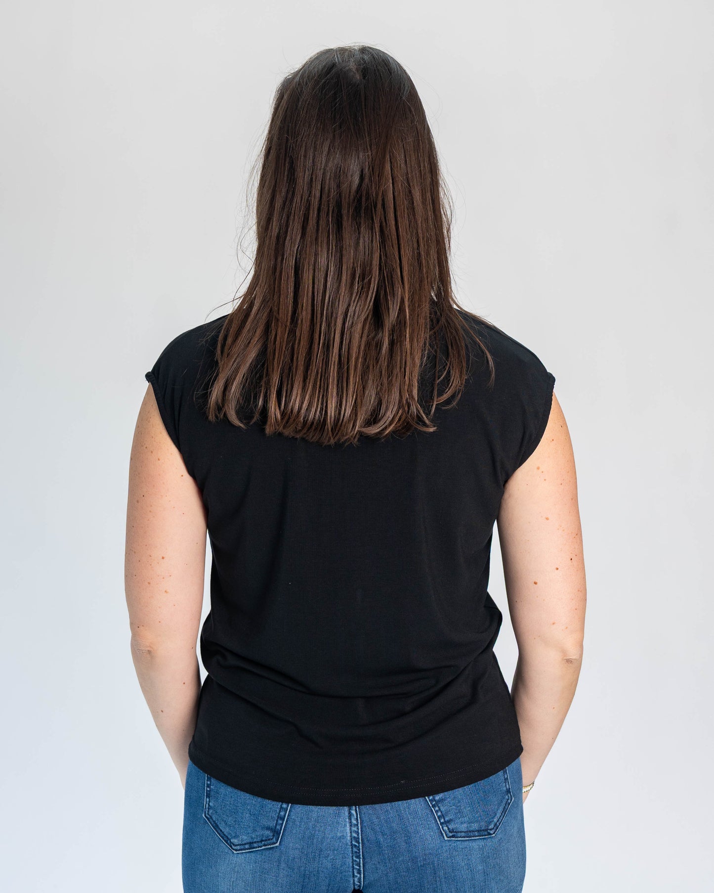 Polera Básica Manga Corta Diana Negra