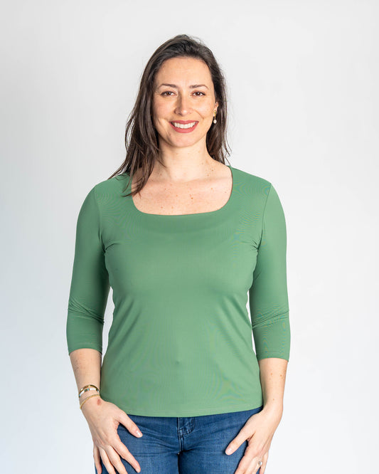 Polera Básica Carolina Verde