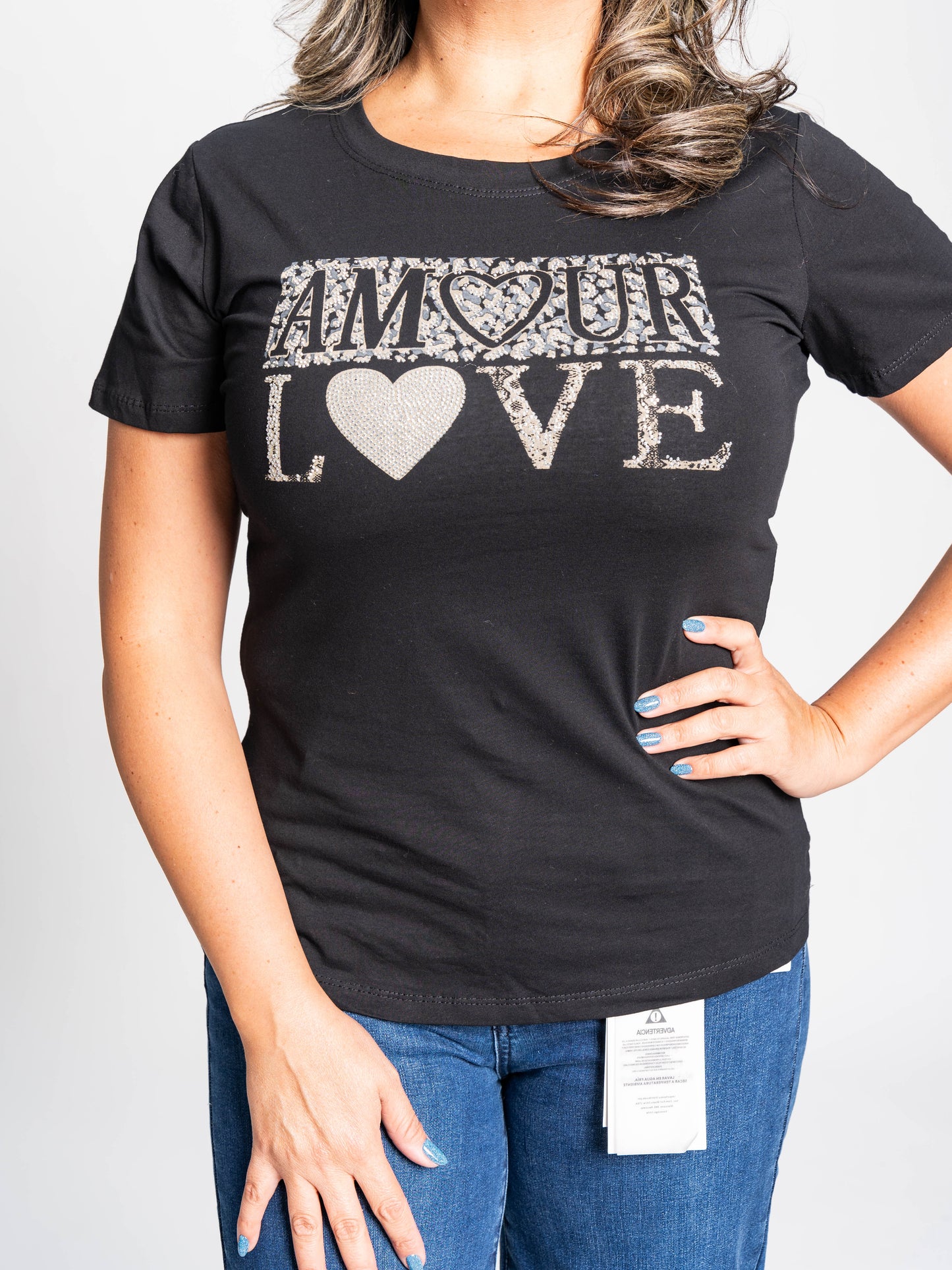 POLERA LOVE BRILLOS NEGRA