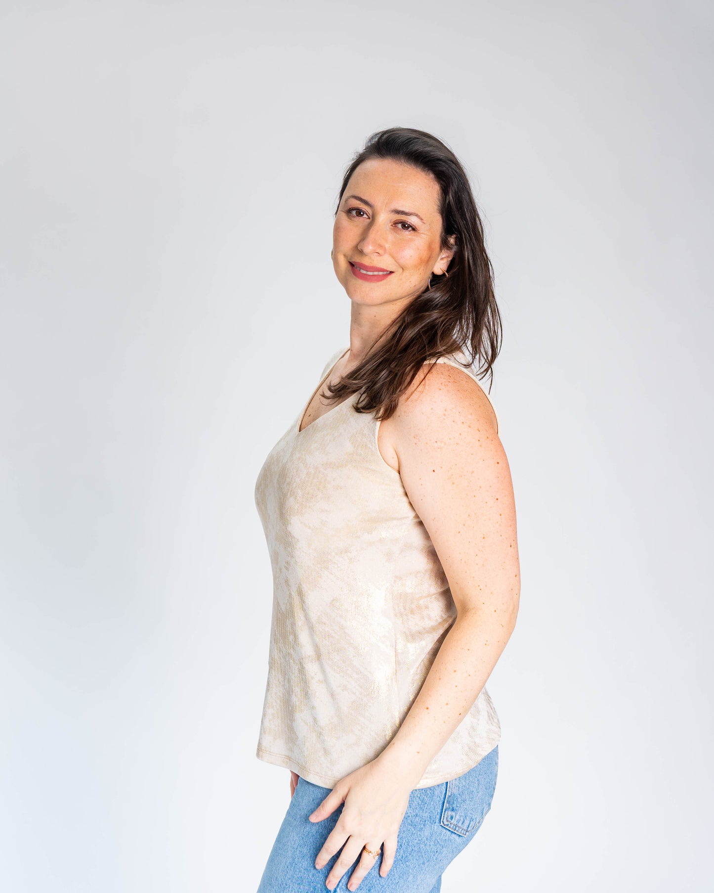 Polera Sofia Musculosa Beige - Dorada