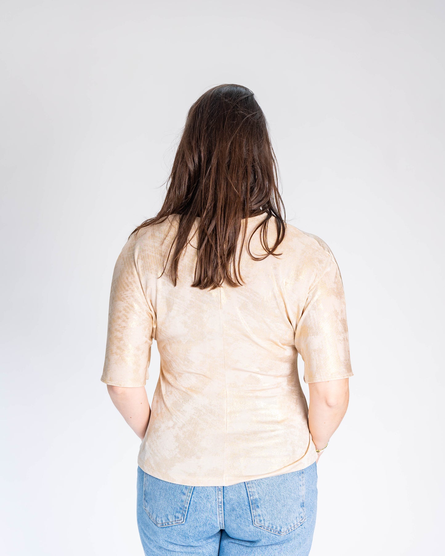 Polera Isabel Manga Murciélago Beige - Dorada