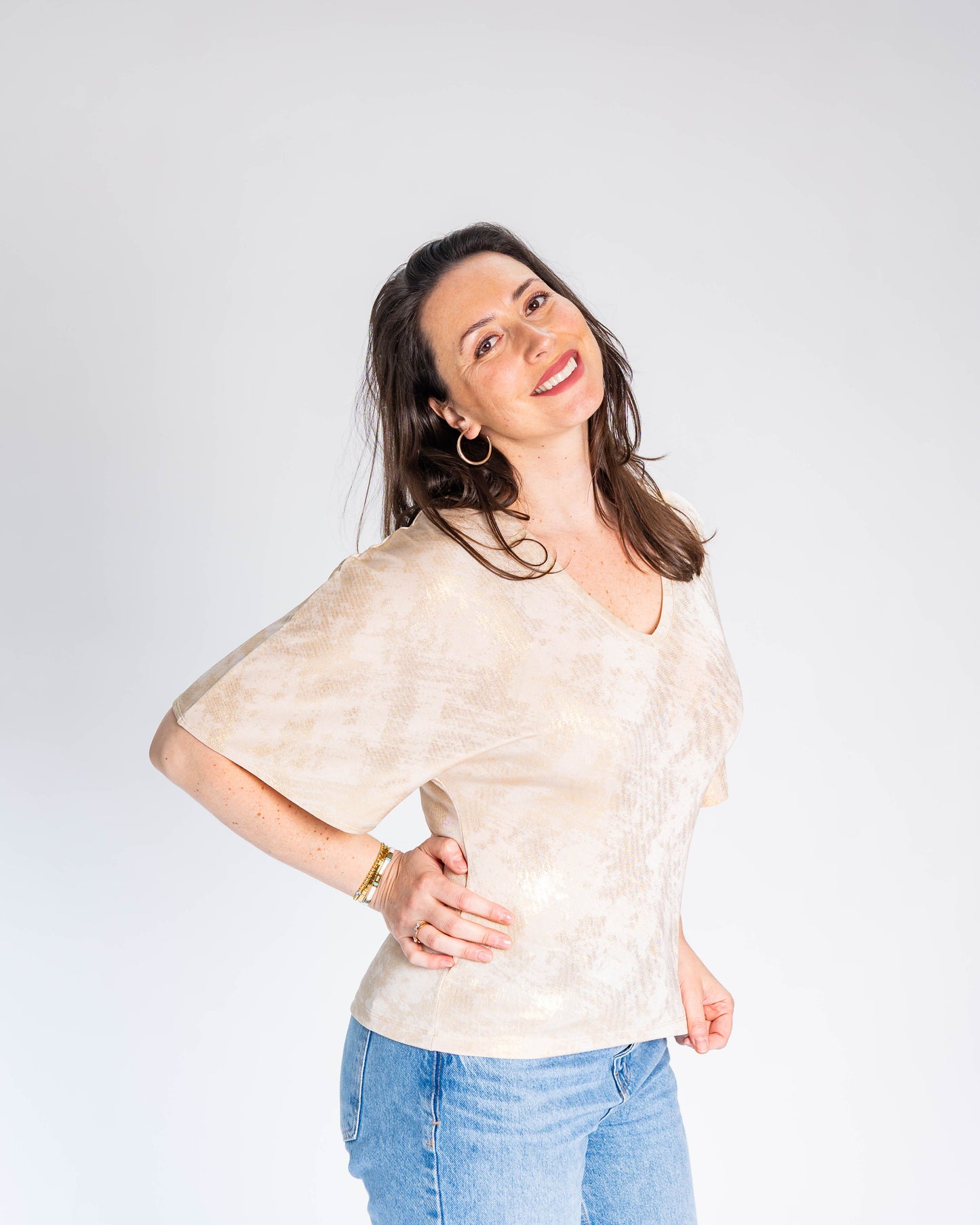 Polera Isabel Manga Murciélago Beige - Dorada