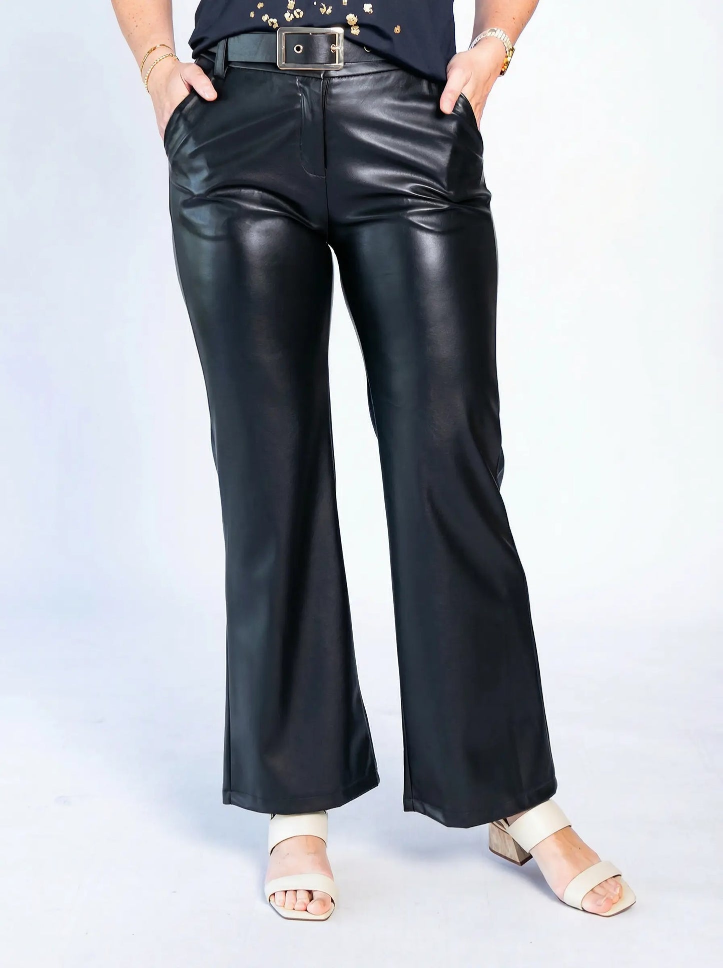 Pantalón Leandro Ecocuero Negro