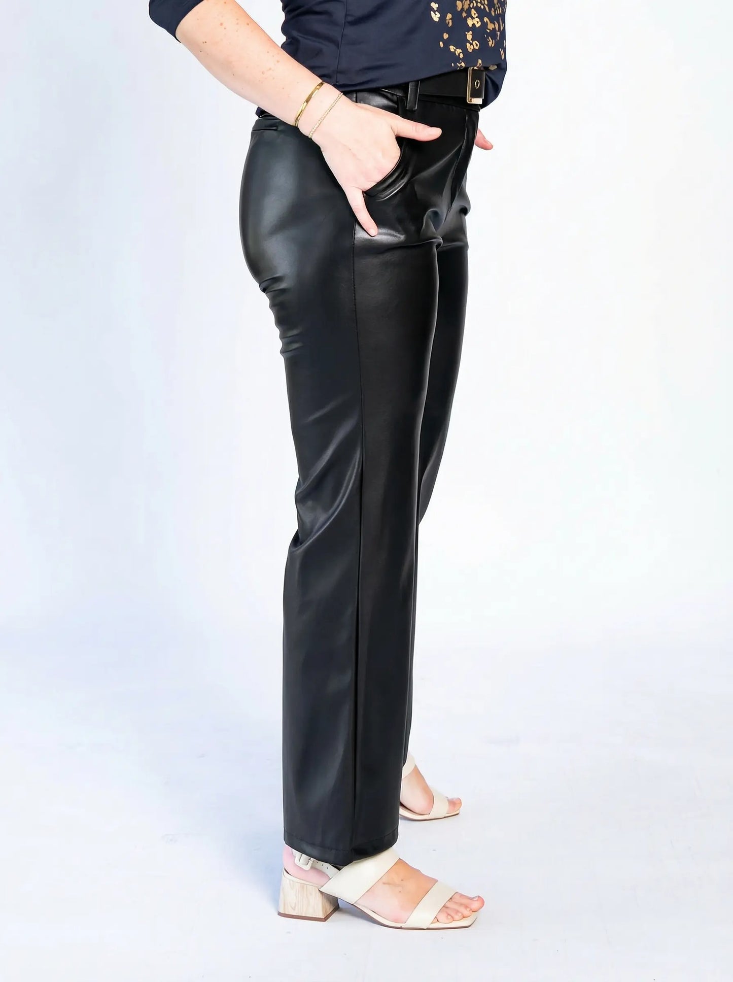 Pantalón Leandro Ecocuero Negro