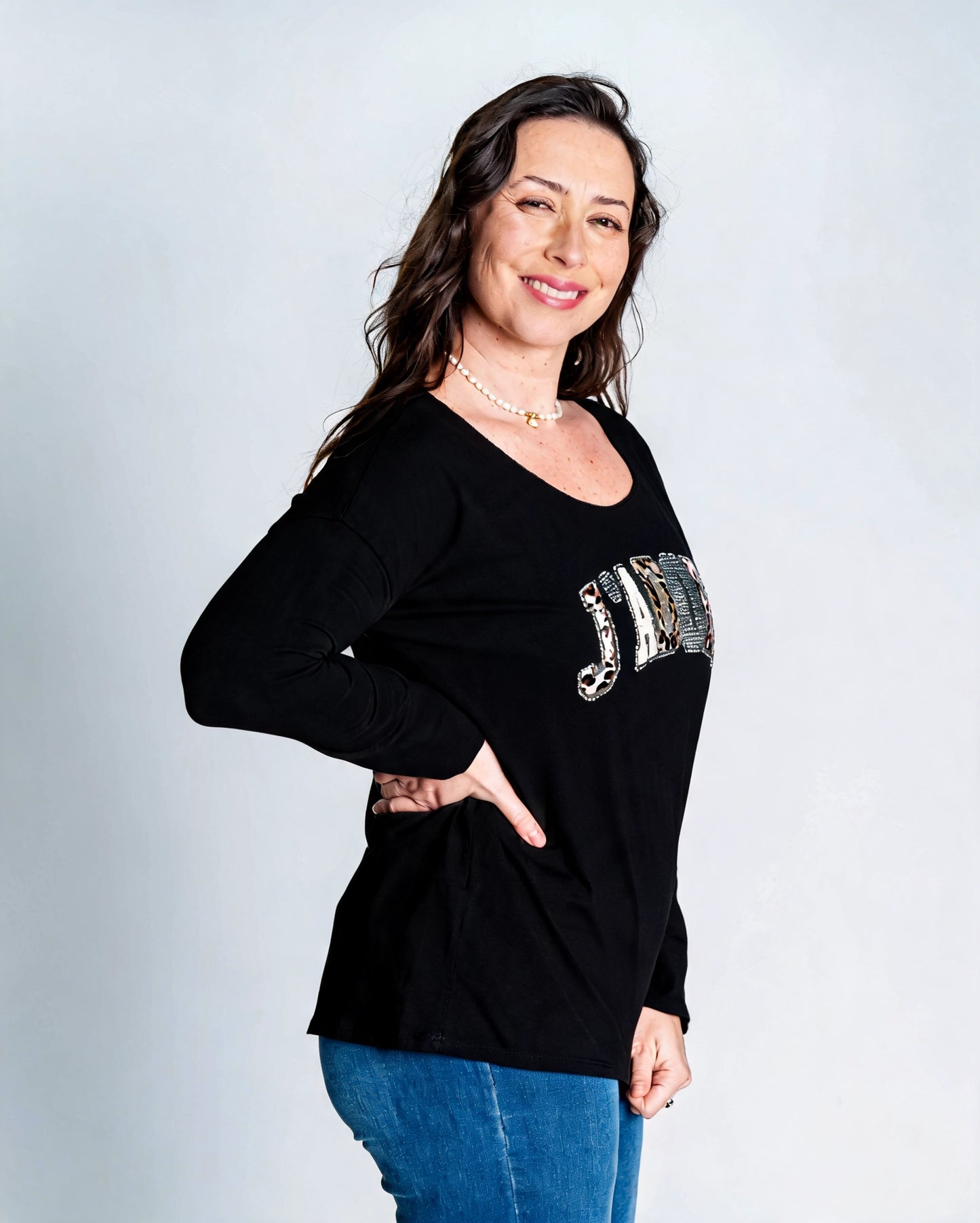 Polera Jadore Piedritas Negro