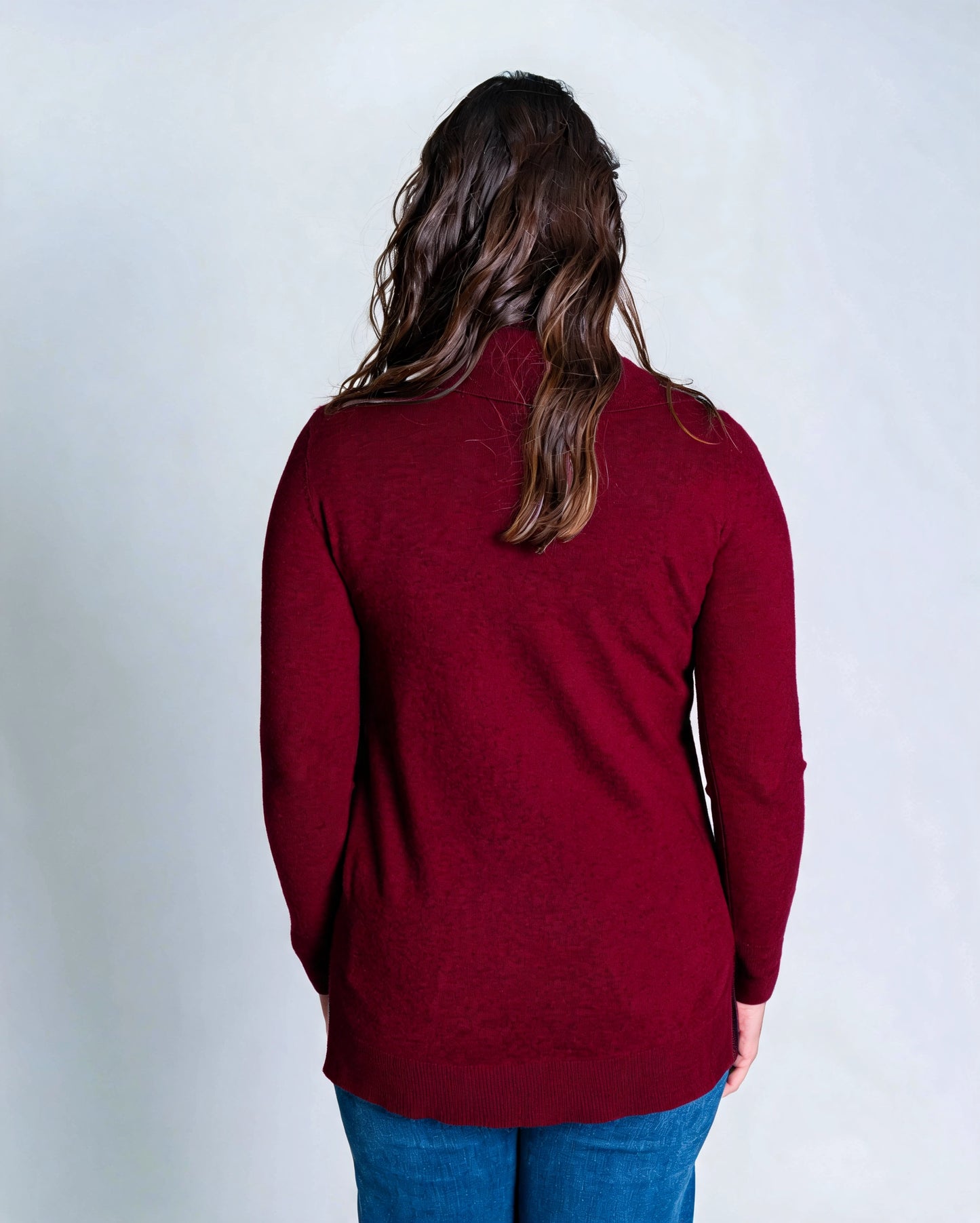 Sweater Cuello Alto Brillitos Burdeo