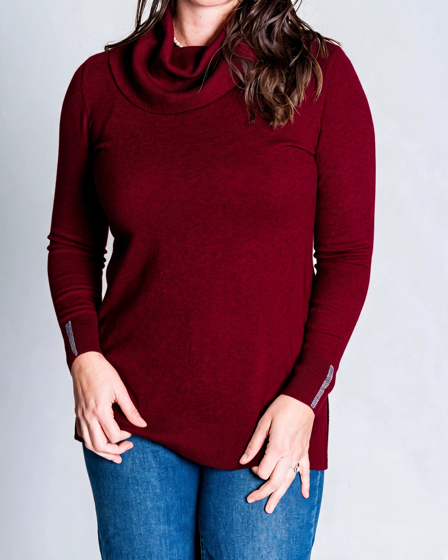 Sweater Cuello Alto Brillitos Burdeo