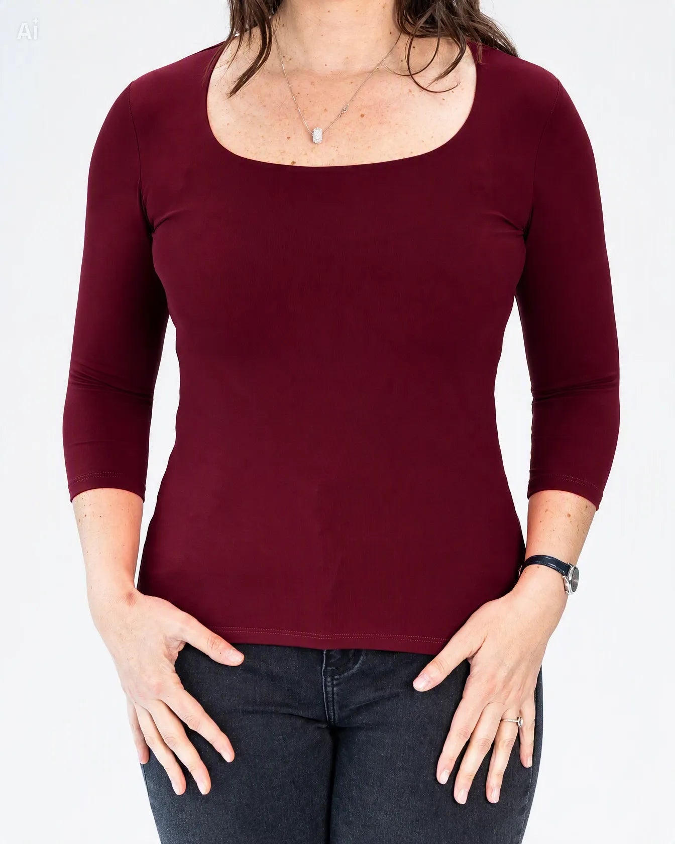 Polera Básica Carolina Burdeo