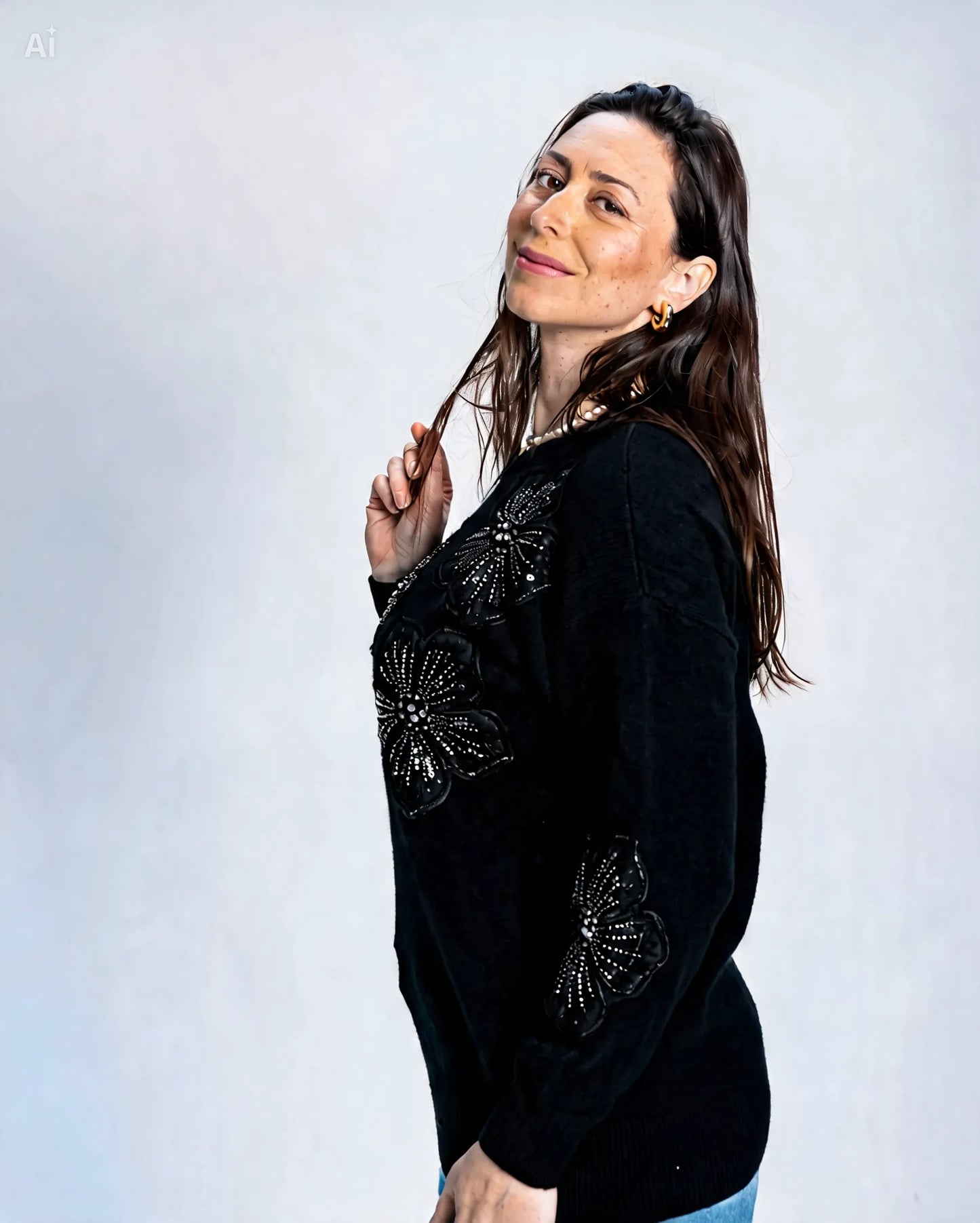 Sweater Flor Mostacilla Negro